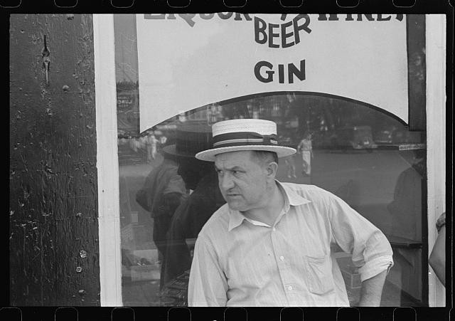 Washington Court House Ohio 1938 Street Scene Man in Boater Hat Beer Gin Sign