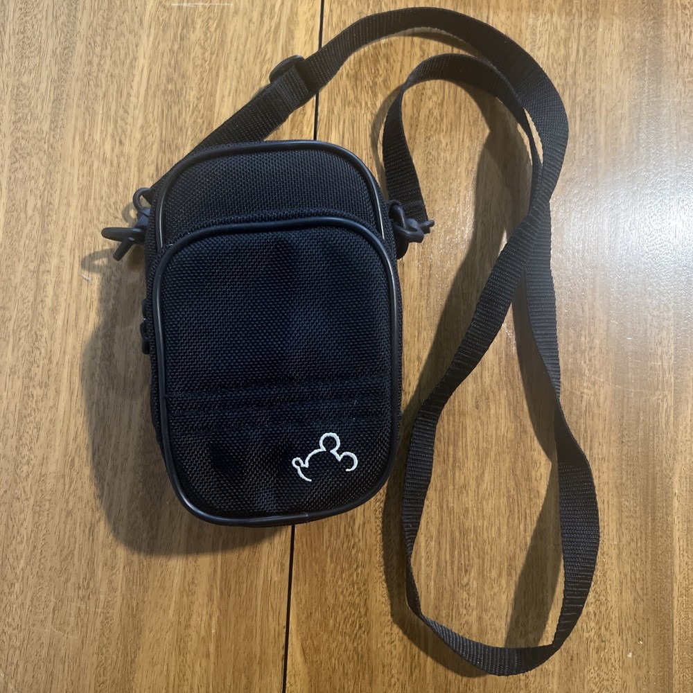 Disney Mickey Mouse Camera Case Carrier Bag Black Adjustable Strap
