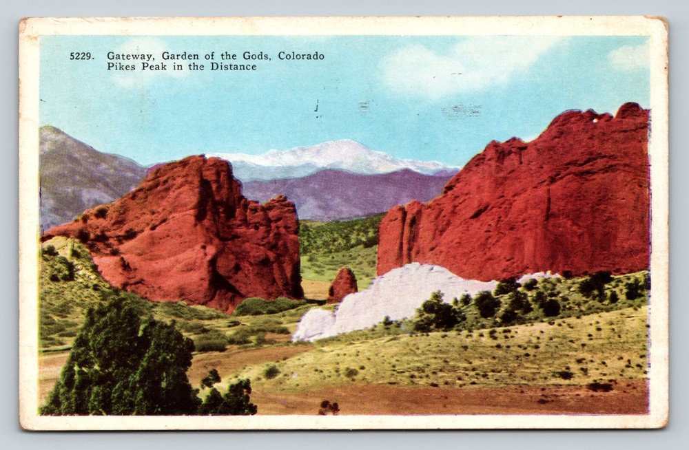 c1939 Gateway Garden Of The Gods Colorado CO Pikes Peak VINTAGE Postcard