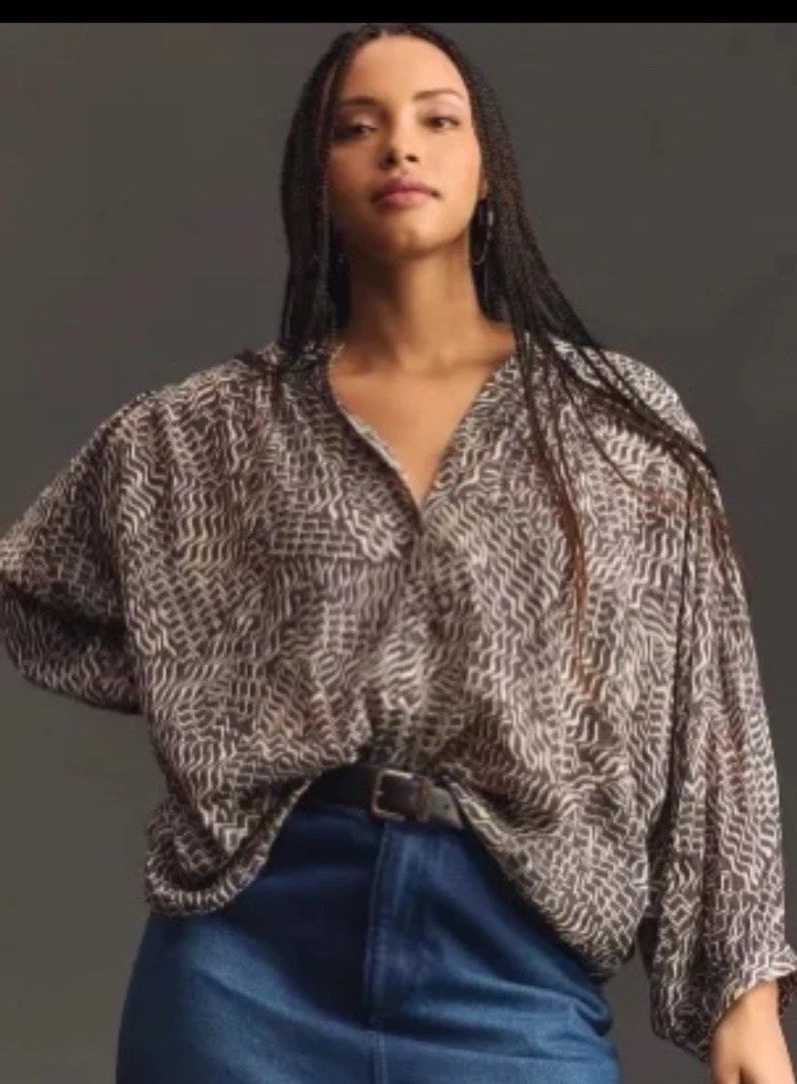 Anthropologie Pilcro The Sidney Batwing Blouse Medium black cream Shirt Top
