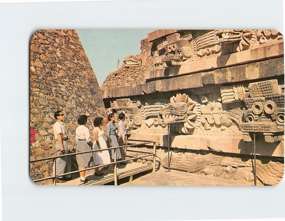 Postcard Feathered serpents Temple of Quetzalcoatl San Juan Teotihuacan Mexico