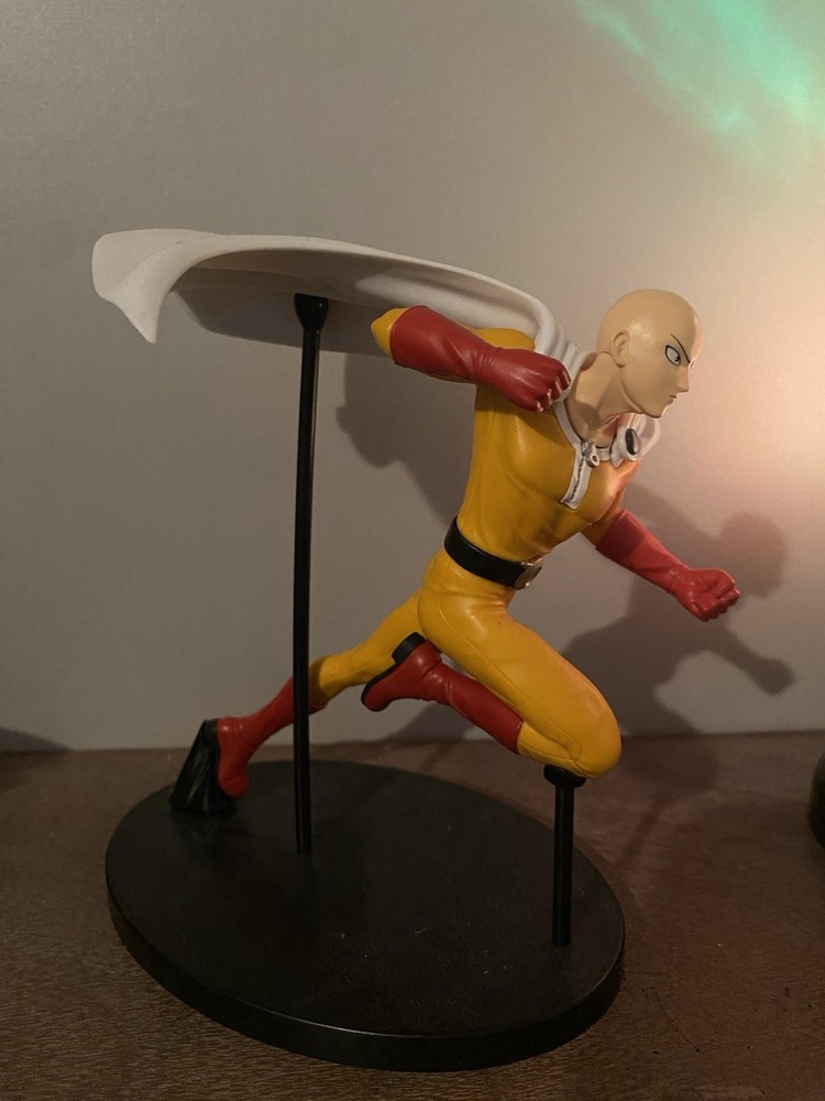 One Punch Man Saitama Figure