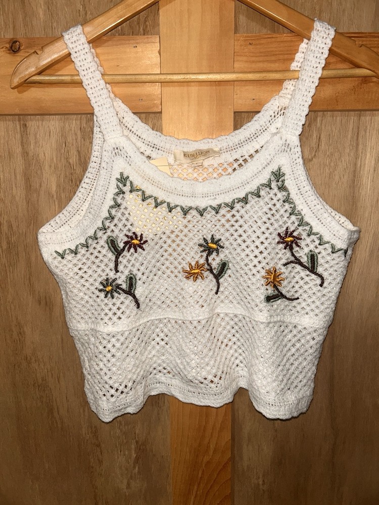 Rebellion Again Crocheted Ivory Floral Crop Top 100% Cotton Size L Summer Beach