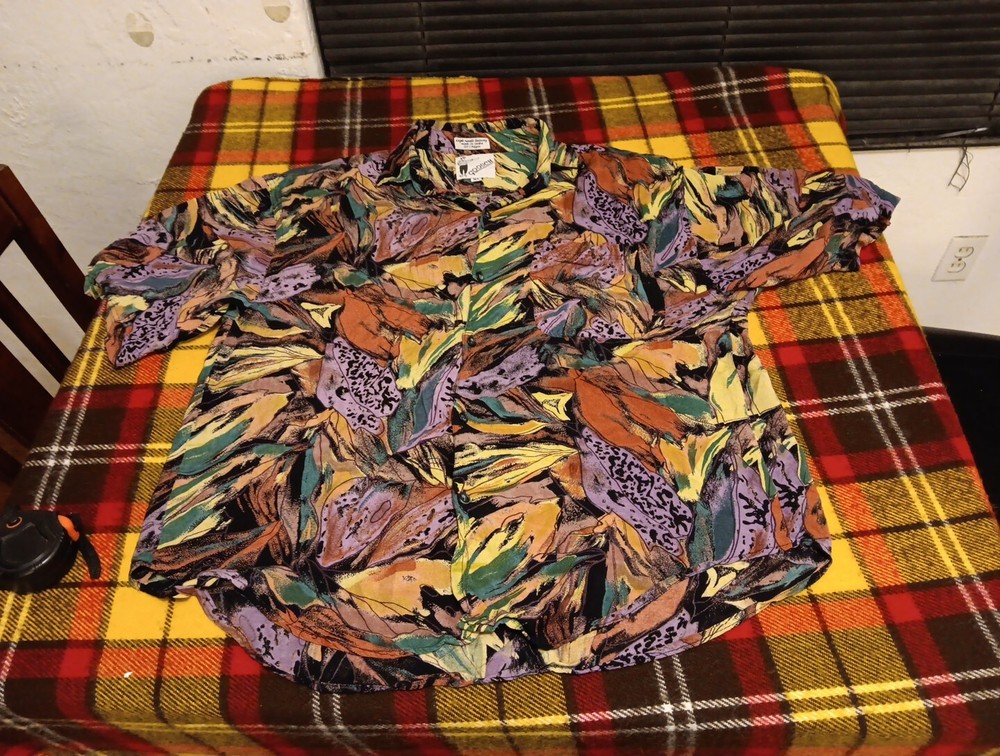 Vtg Goouch Shirt Mens XL Slim Abstract Graphic 3D Art To Wear Rave Resort Disco-image