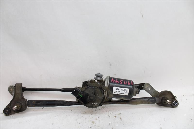 Used Windshield Wiper Motor fits: 2009 Hyundai Sonata  Grade C