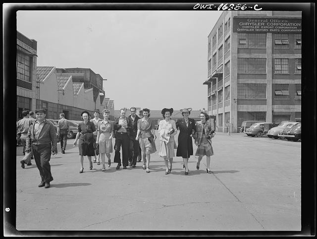 Detroit Michigan Highland Park Chrysler Plant Girls 1942 Women Workers