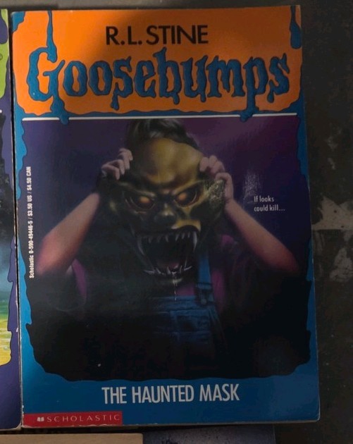 Vintage R.L. Stine Goosebumps #11 The Haunted Mask With Mask 1993
