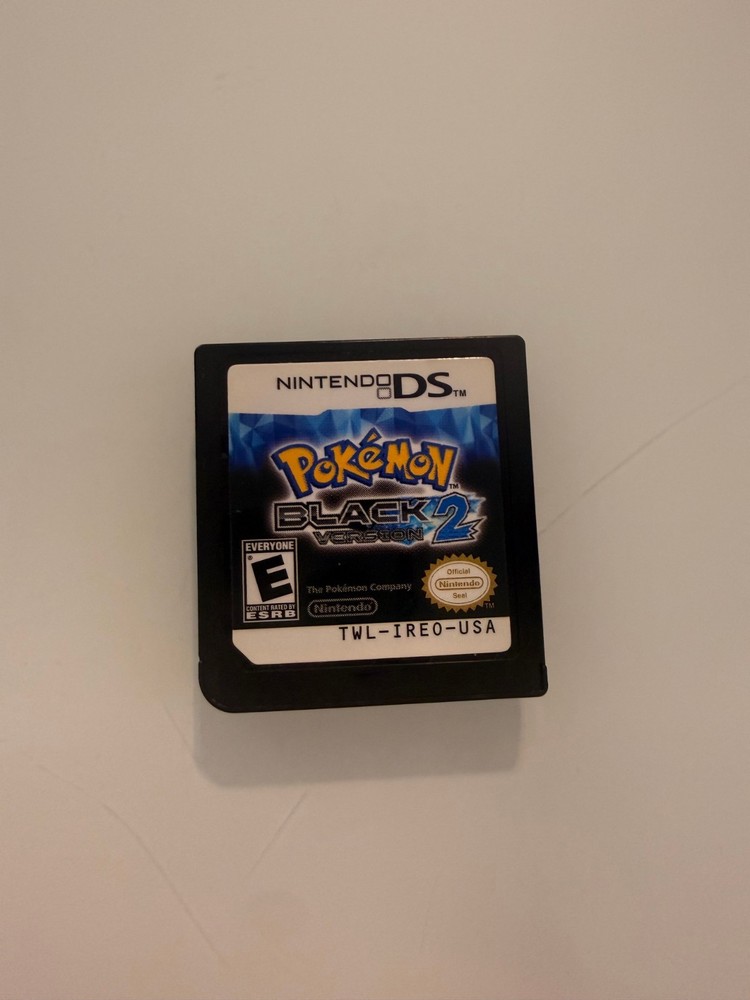 Pokémon Black Version 2 Nintendo DS Game Cartridge only