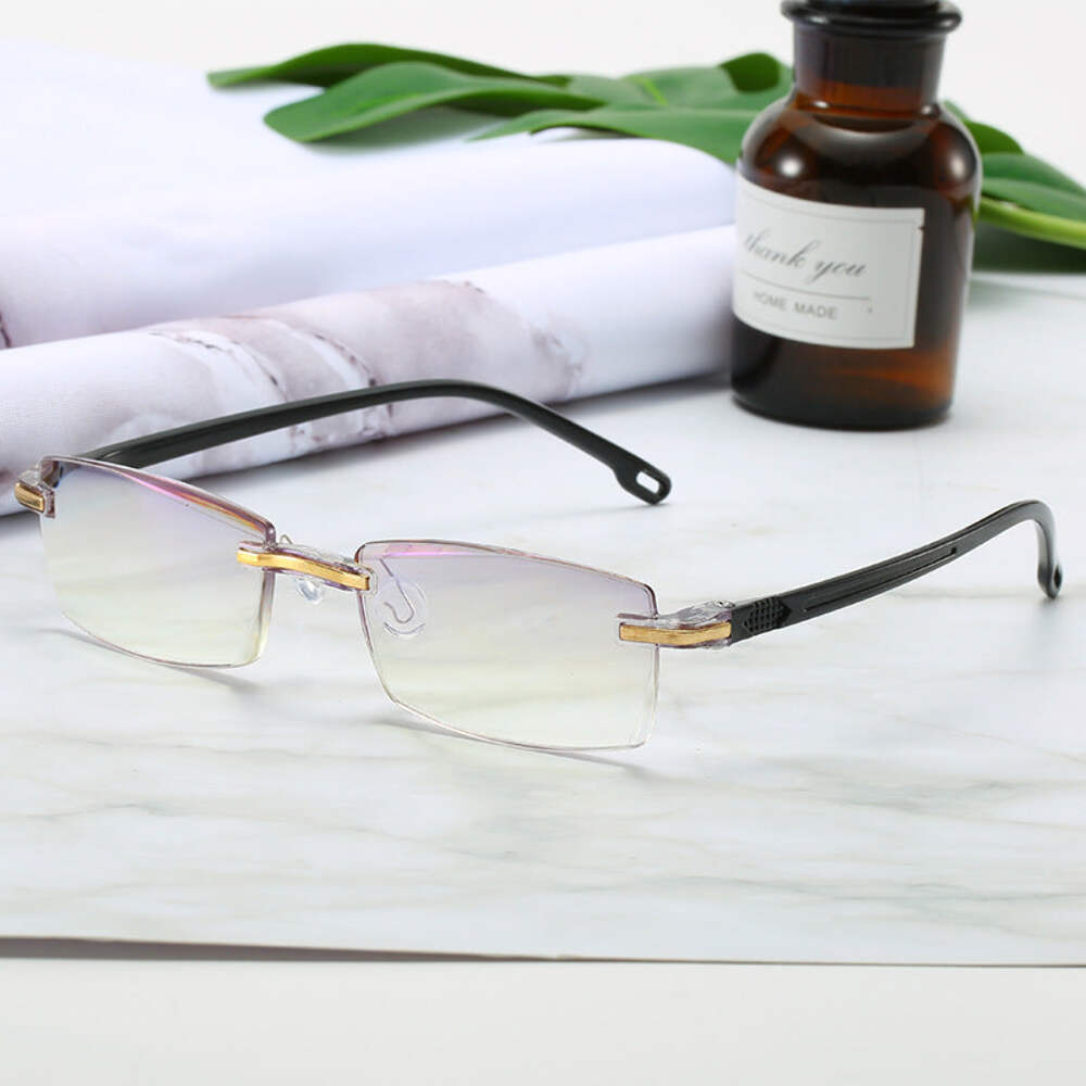 Automatic Zoom Trimming Reading Glasses with Anti-Blue Light for Enhanced Clarit