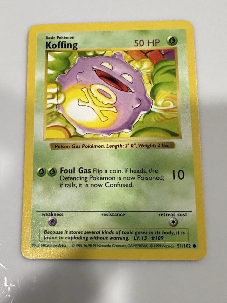 Koffing 051/102 Base Set (Shadowless) Regular
