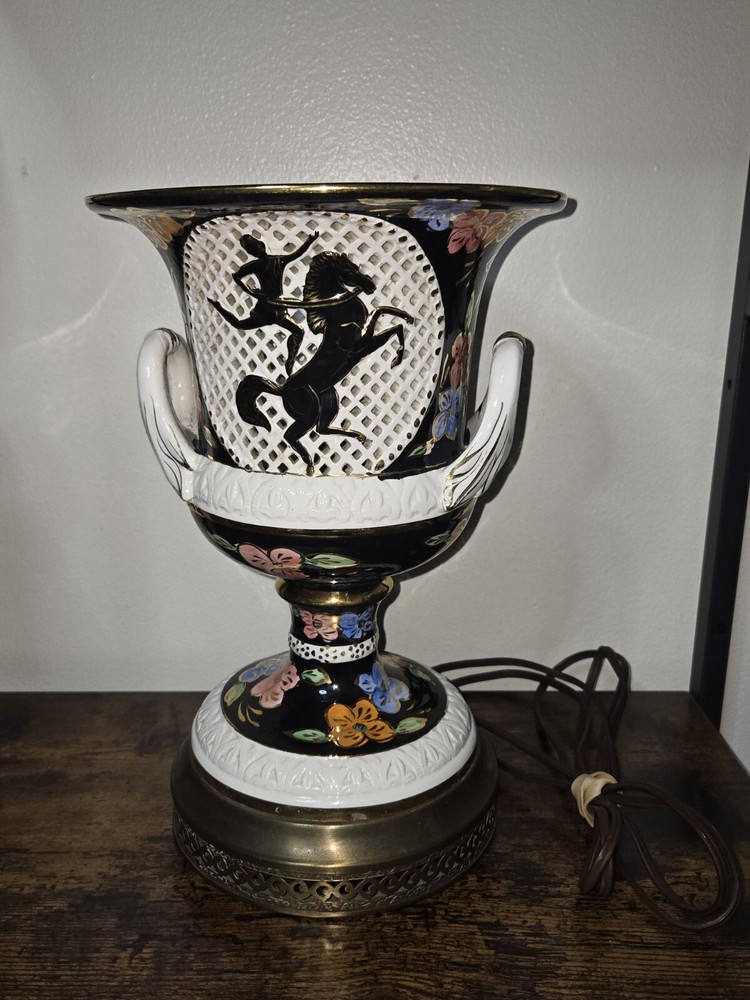 Capodimonte 1950s Italy Painted Porcelain Brass Base Equestrian Table Lamp 12