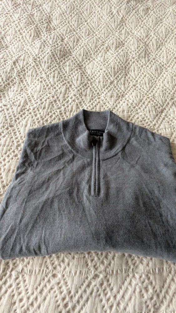 Bloomingdale's Men's 100% Merino Wool Quarter zip Gray Pullover Sweater 2XL