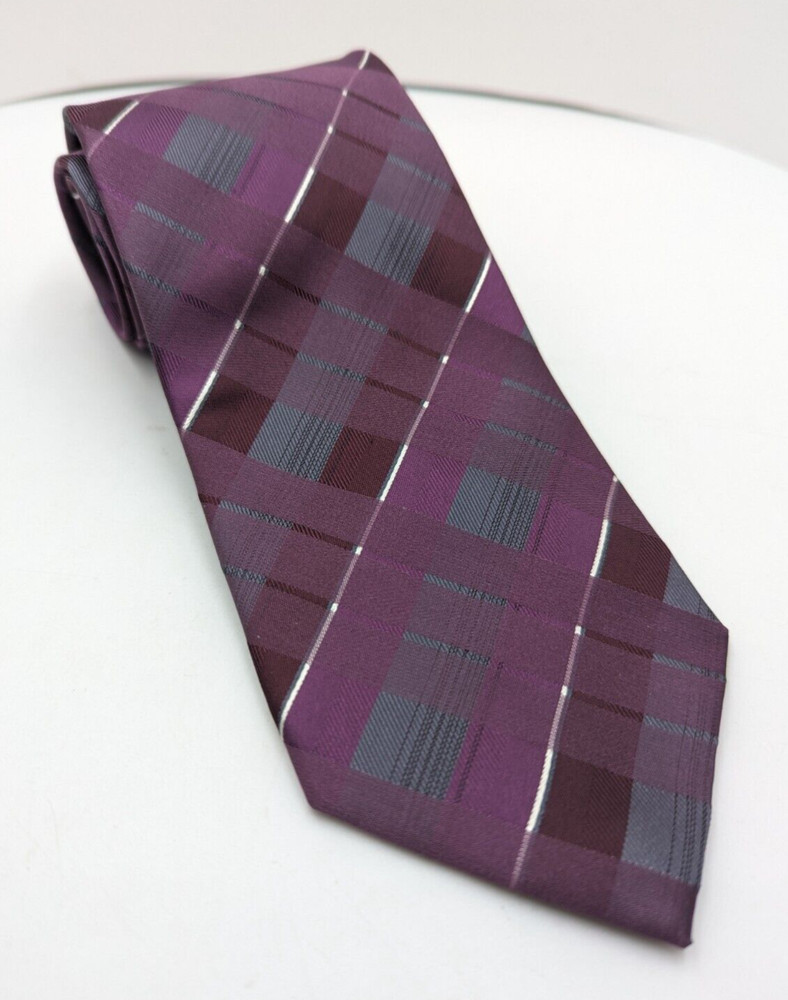 Kenneth Cole Reaction 100% Silk Tie Purple & Silver-Gray Plaid 58