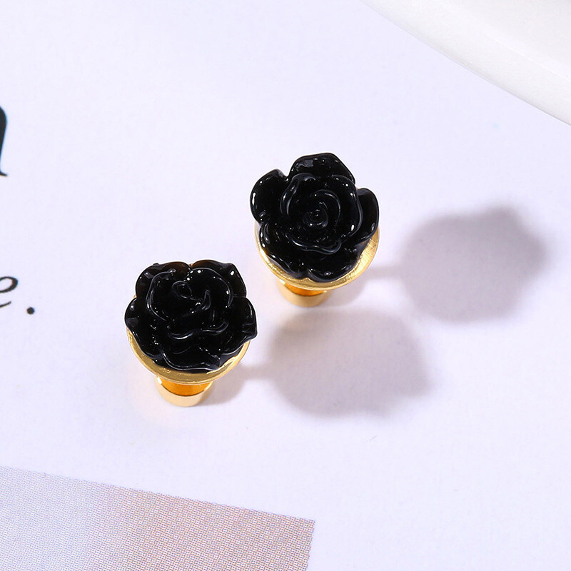 Temperament Titanium Steel Three Colors Women's Rose Flower Earrings Trinket