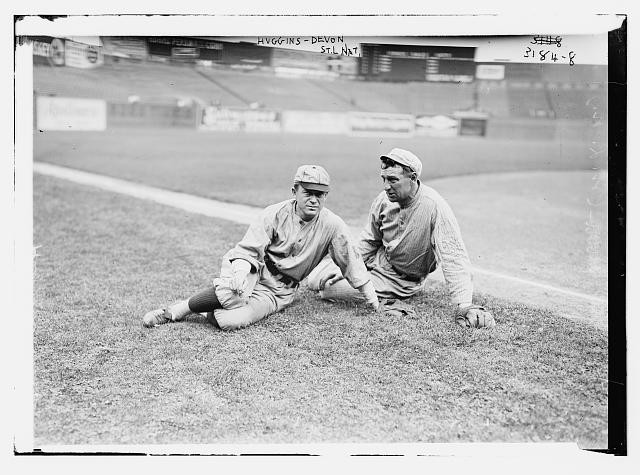 Photo:Miller Huggins, St. Louis NL and Art Devlin, New York NL (baseball)