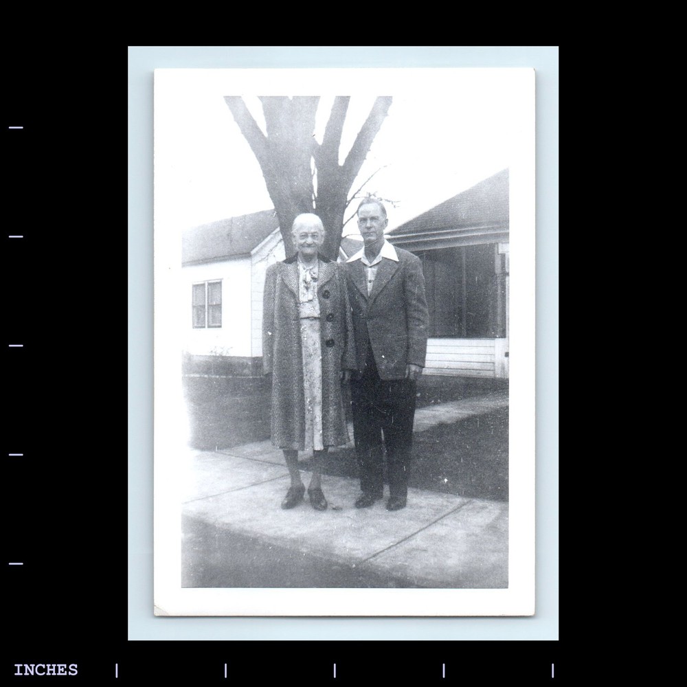 Old Vintage Photo OLDER MAN WOMAN COUPLE STANDING OUTSIDE