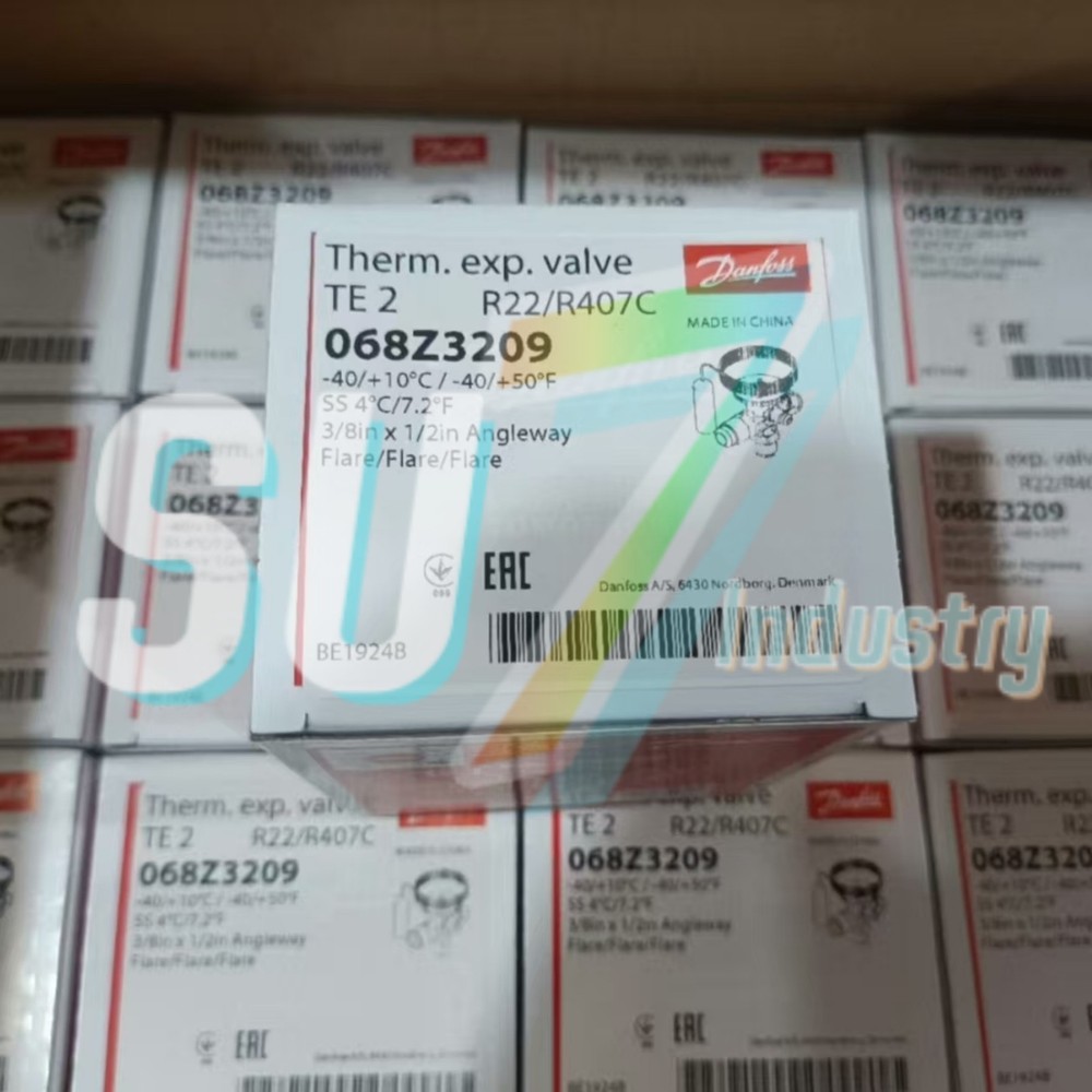 Danfoss 068Z3209 TE2 thermostatic expansion valve# 1pcs  New  In Box