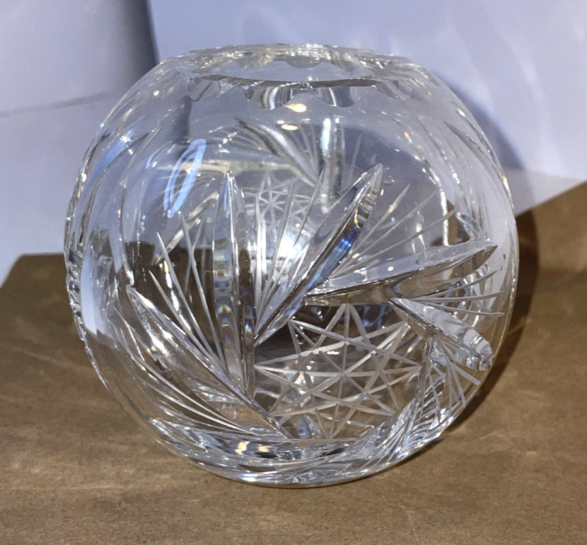 Crystal Vase Rose Bowl Cut Etched Glass Bohemia Star Pinwheels 3.5 In