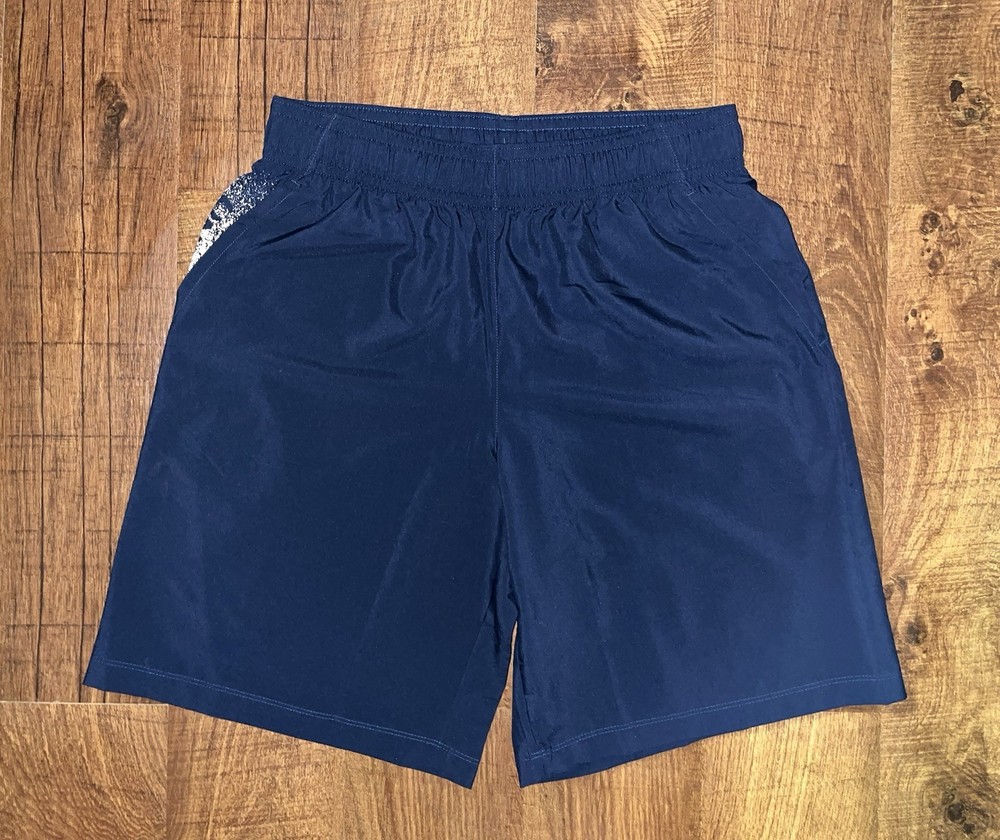 Under Armour Men’s Large Athletic Shorts With Pockets