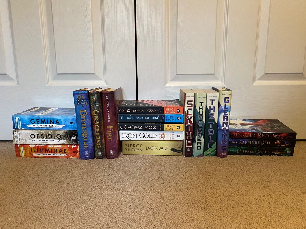Young Adult Fiction - Choose your own series/trilogy