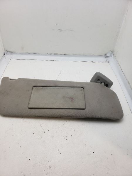04-08 Ford F150 Pickup Passenger Right Sun Visor Regular Cab 394732