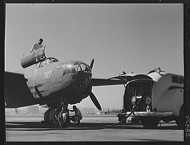 1940s Military Bomber Refueling Ground Crew Airplane Propeller Aircraft