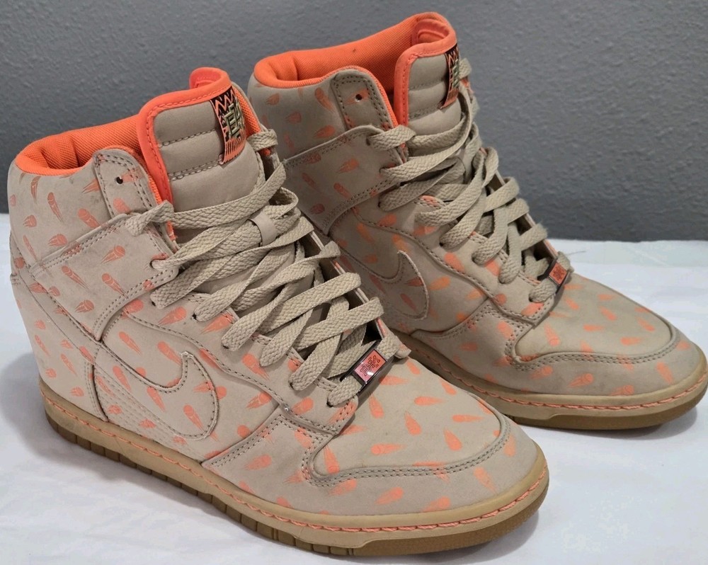Nike Dunk Sky Hi BHM Hidden Wedge..Tan/Beige..586581-200..Women's Shoe Size 9