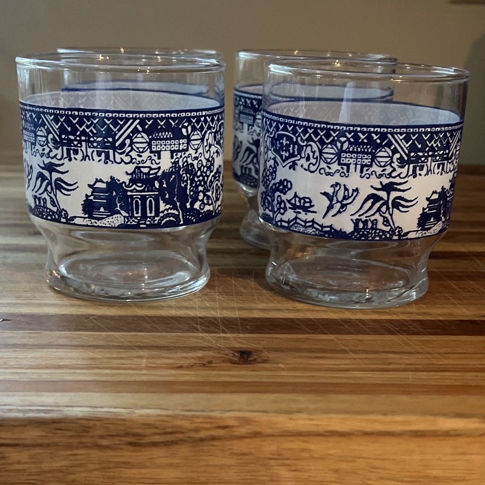 Set of 4 Blue Willow Stackable Glass Tumblers -10 oz