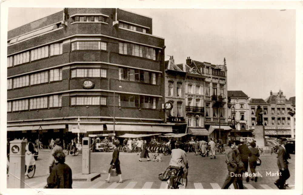 C&A, CAFE, Den Bosch, Markt, Gebr. Spanjersberg N.V Postcard