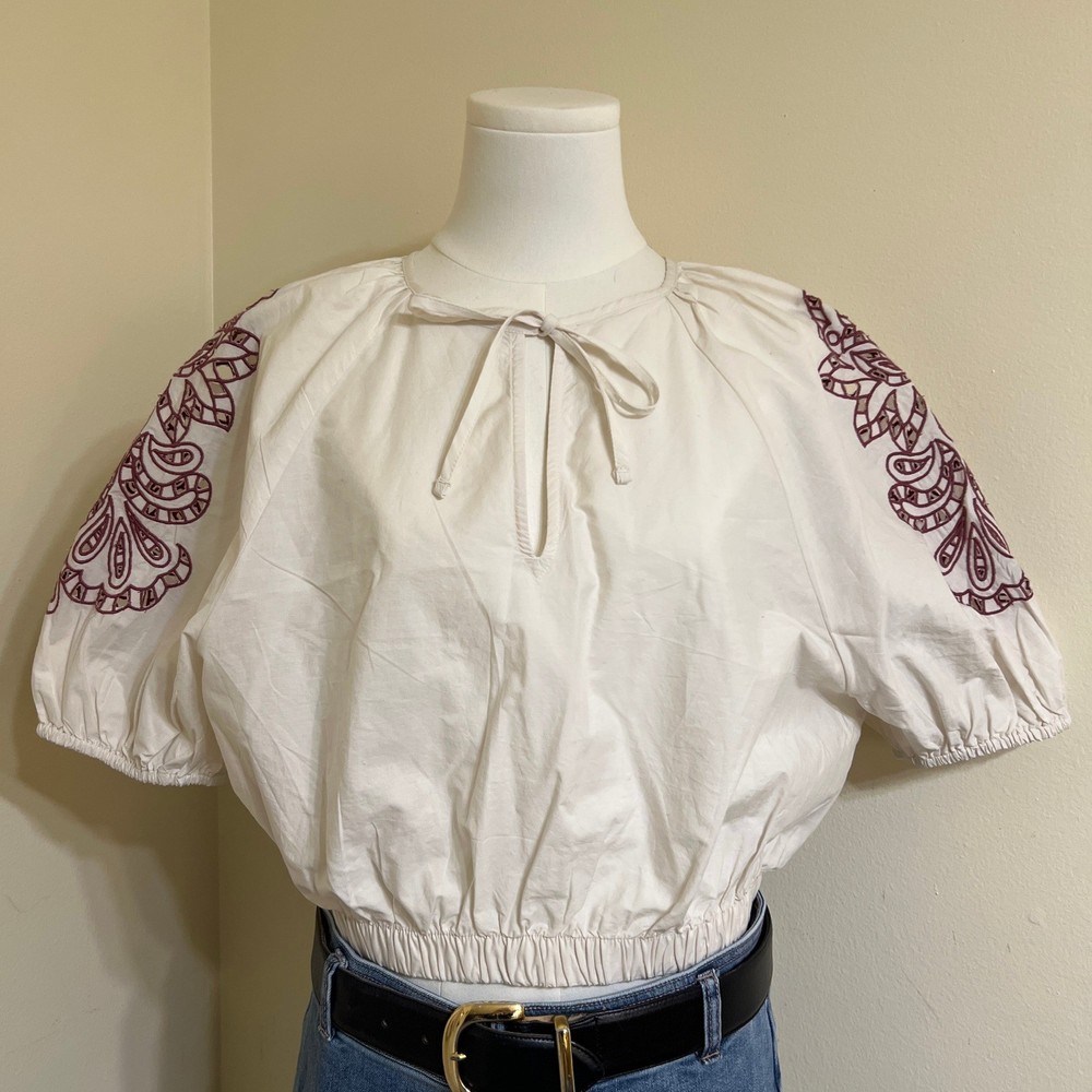 White Eyelet Embroidered Puff Sleeve Peasant Blouse Tie-Neck Crop Top Sz S