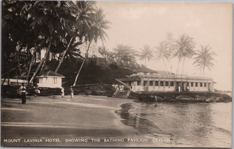 Vintage CEYLON (Sri Lanka) Photo RPPC Postcard MOUNT LAVINIA HOTEL / Beach Scene