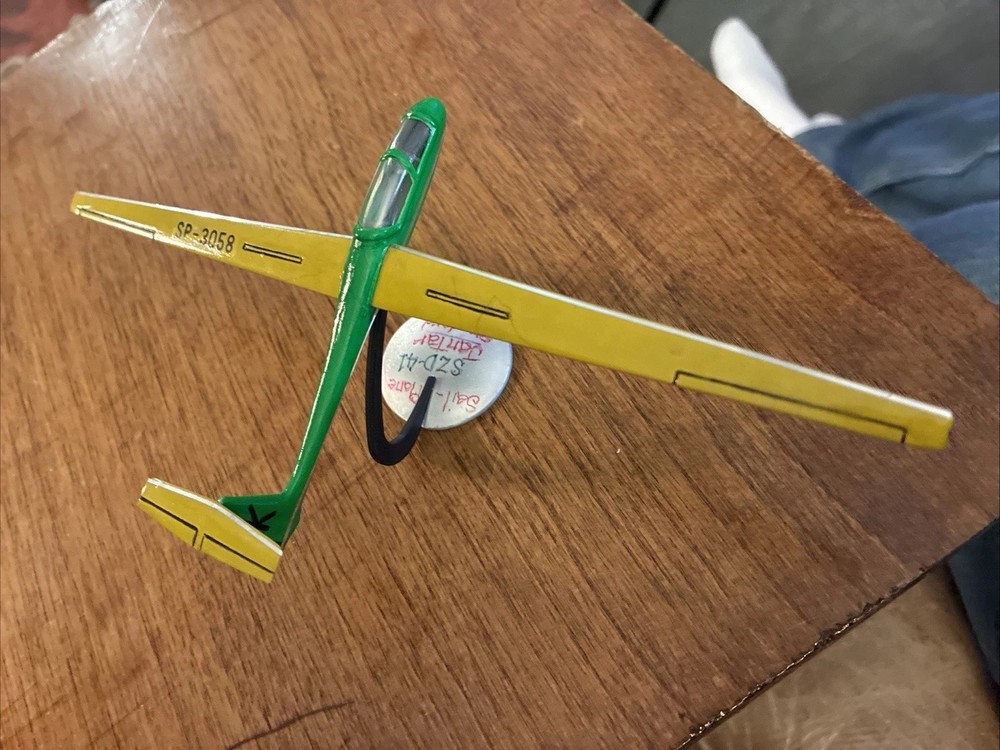SZD-41 Jantar Glider, 1:72 scale, Vintage Built Model Kit