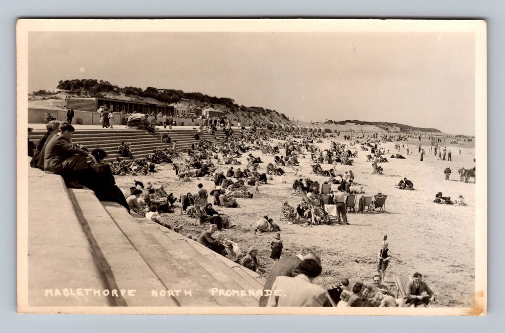 United Kingdom- Mablethorpe North Promenade Beach Old PC View Vintage Postcard