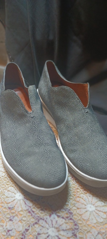 GENTLE SOULS by Kenneth Cole ,Halden Women's Gray Leather Slip On Shoes 7.5