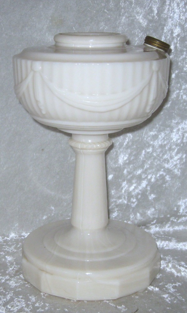 Ivory Alacite Glass ALADDIN TALL LINCOLN DRAPE OIL LAMP FONT B-75 Made in USA