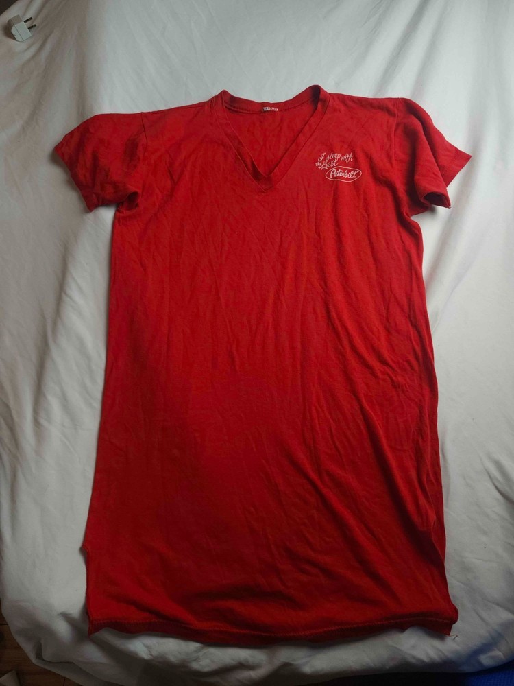 I Sleep With The Best Peterbilt Long Shirt Mens Red Short Sleeve V-Neck Casual