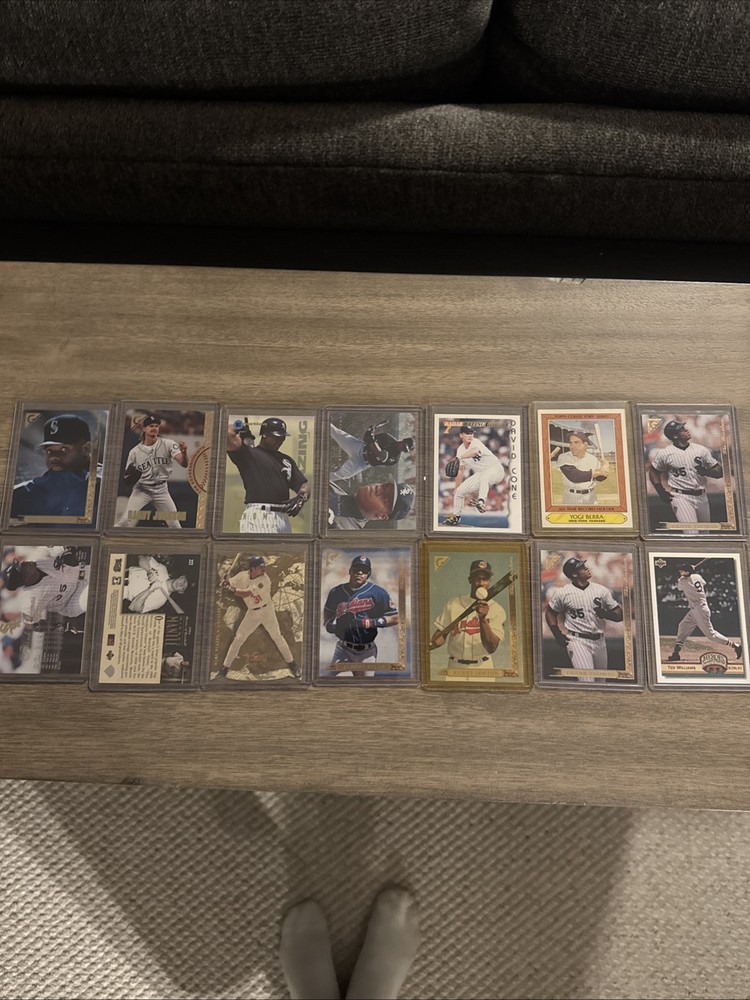 baseball cards lot