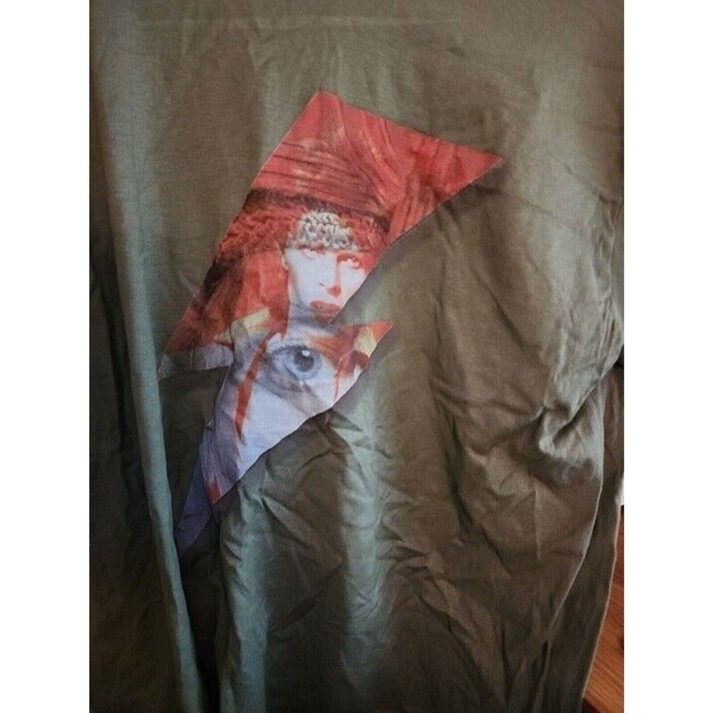 David Bowie Unisex T-Shirt Lightning Bolt Ziggy NWOT Sz L Excellent BBB
