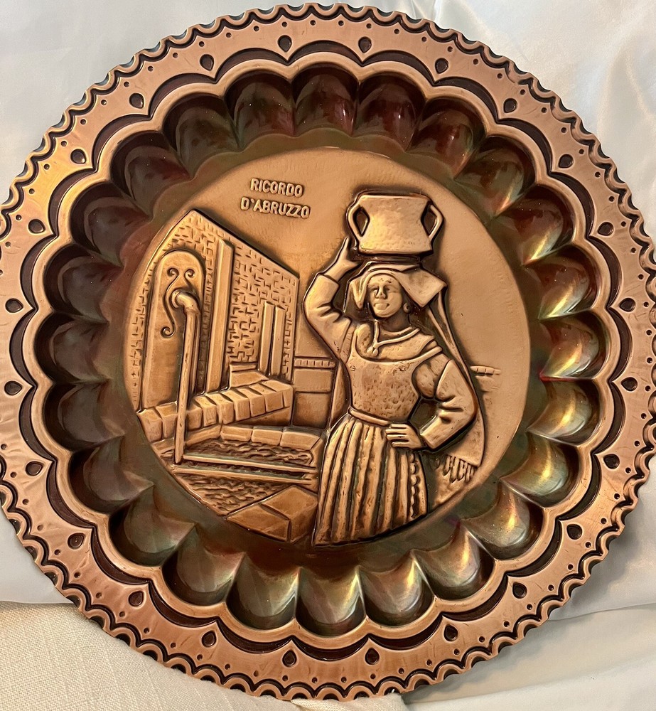 Ricordo D'Abruzzo Copper Wall Hanging Plate 7.5