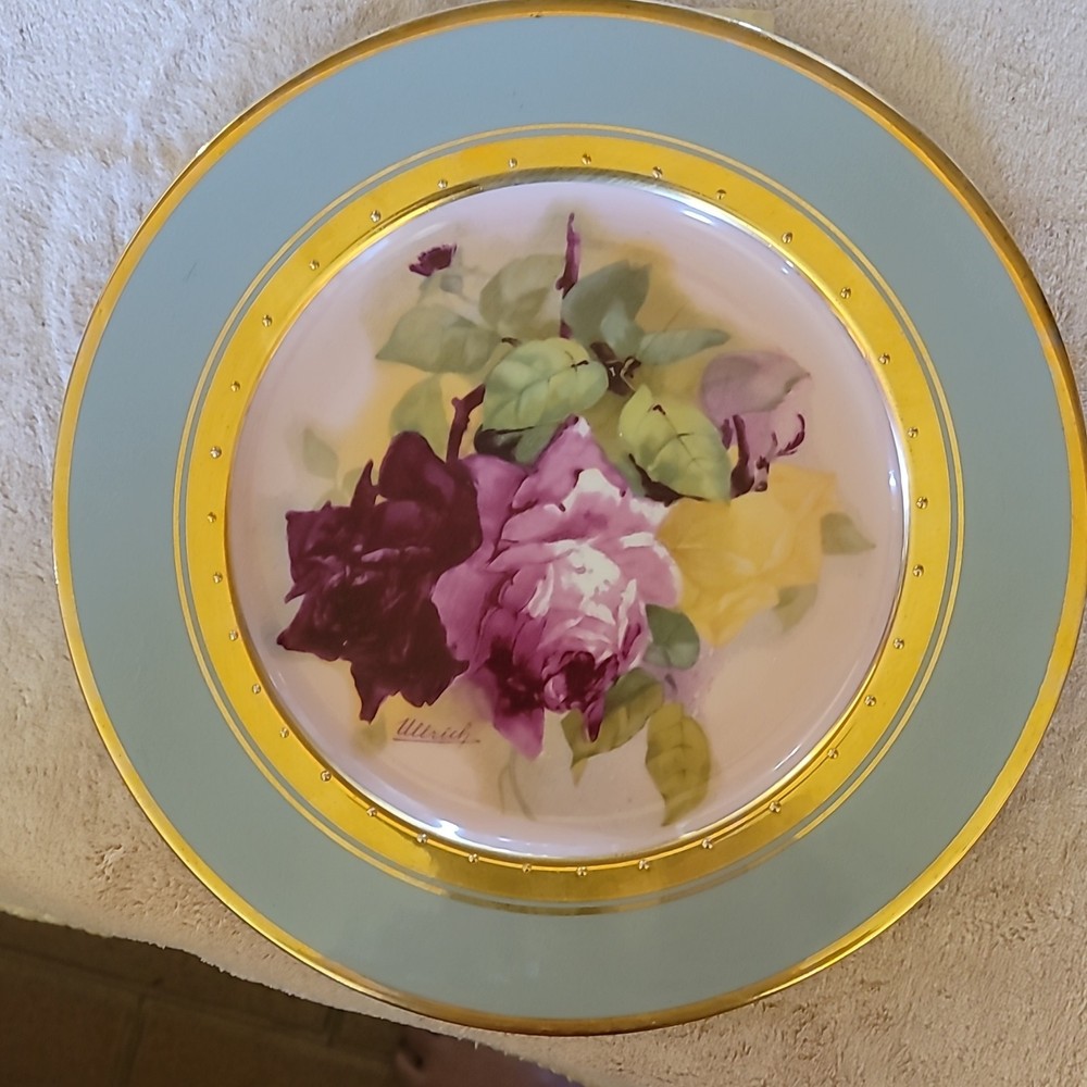 Imperia Floral Porcelain Round Plate, Rim Gold Trim Decorative