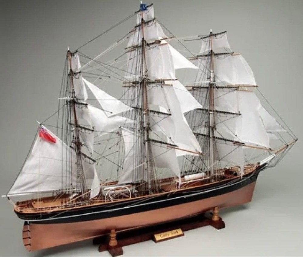 Item 1/80 wooden sailboat model with sails #3ec35d