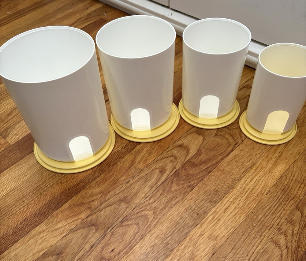 Tupperware One-Touch Canisters Reminder Window, White With Tan Lids, Set Of 4