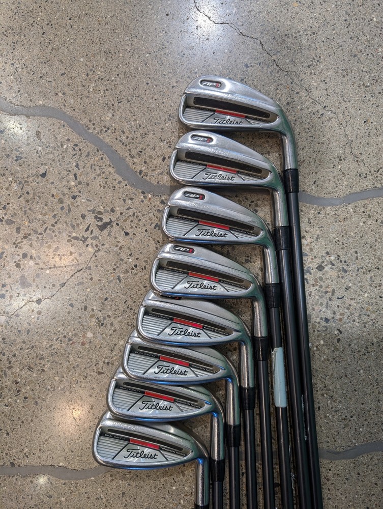 Men's Titleist AP1 Iron Set | Right Handed | Regular Flex | Graphite Shaft...