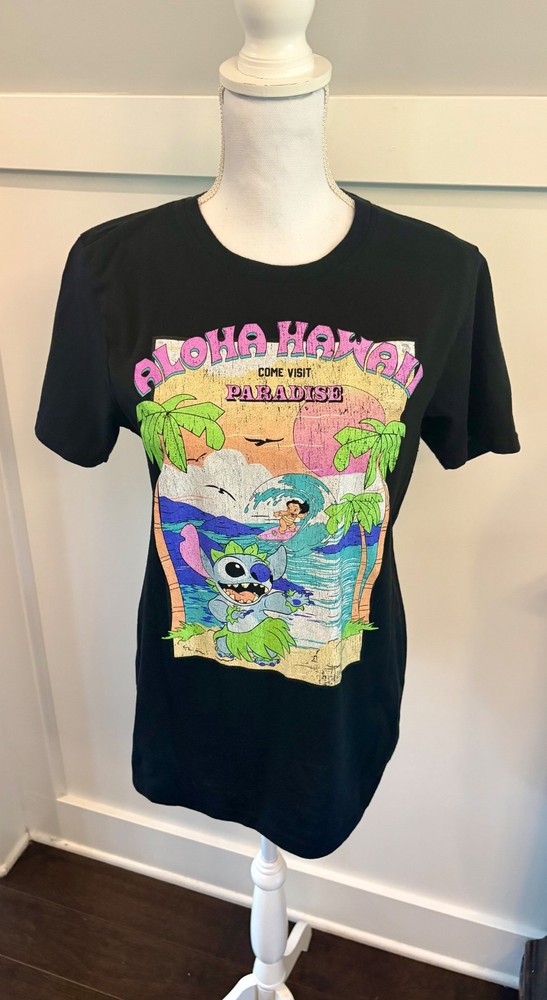 Disney Lilo & Stitch Hawaii Vintage look Graphic T-Shirt Size M Black
