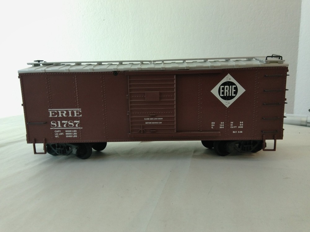 USA Trains R19109B G Scale Steel Box Car Erie #81787