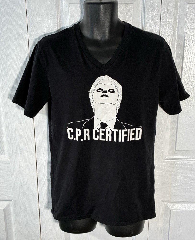 The Office C.P.R. Certified Dwight Schrute V Neck T Shirt Men’s Size M