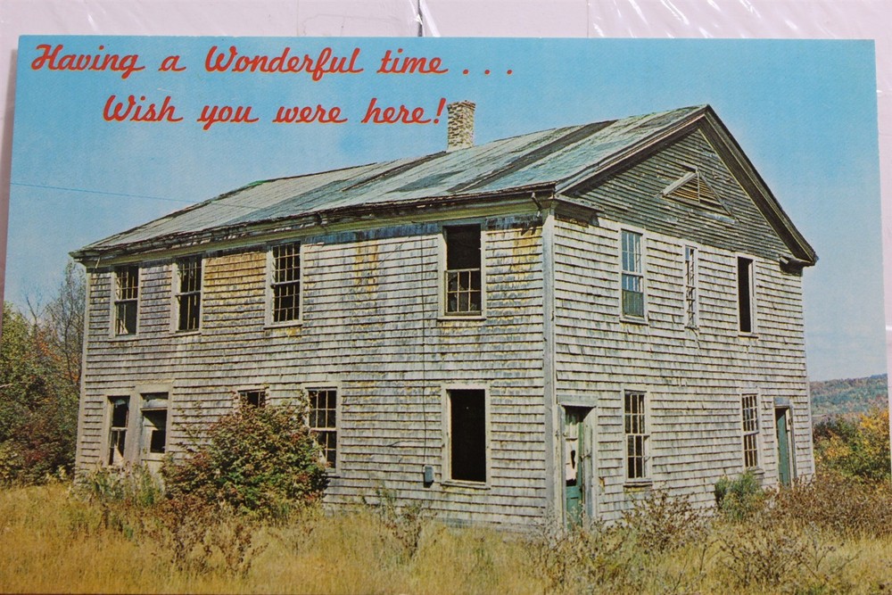 Scenic Mountain Home Having a Wonderful Time Wish You Here Postcard Old Vintage