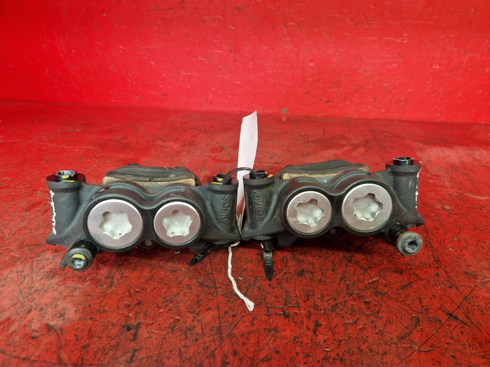 YAMAHA YZF R7 FRONT BRAKE CALIPERS PAIR 2023 0.7L PETROL