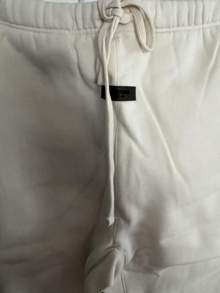 New Authentic Fear Of God ESSENTIALS Egg Shell Sweatpants Size XL