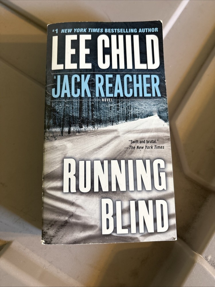 Running Blind (Jack Reacher #4) - Lee Child Paperback
